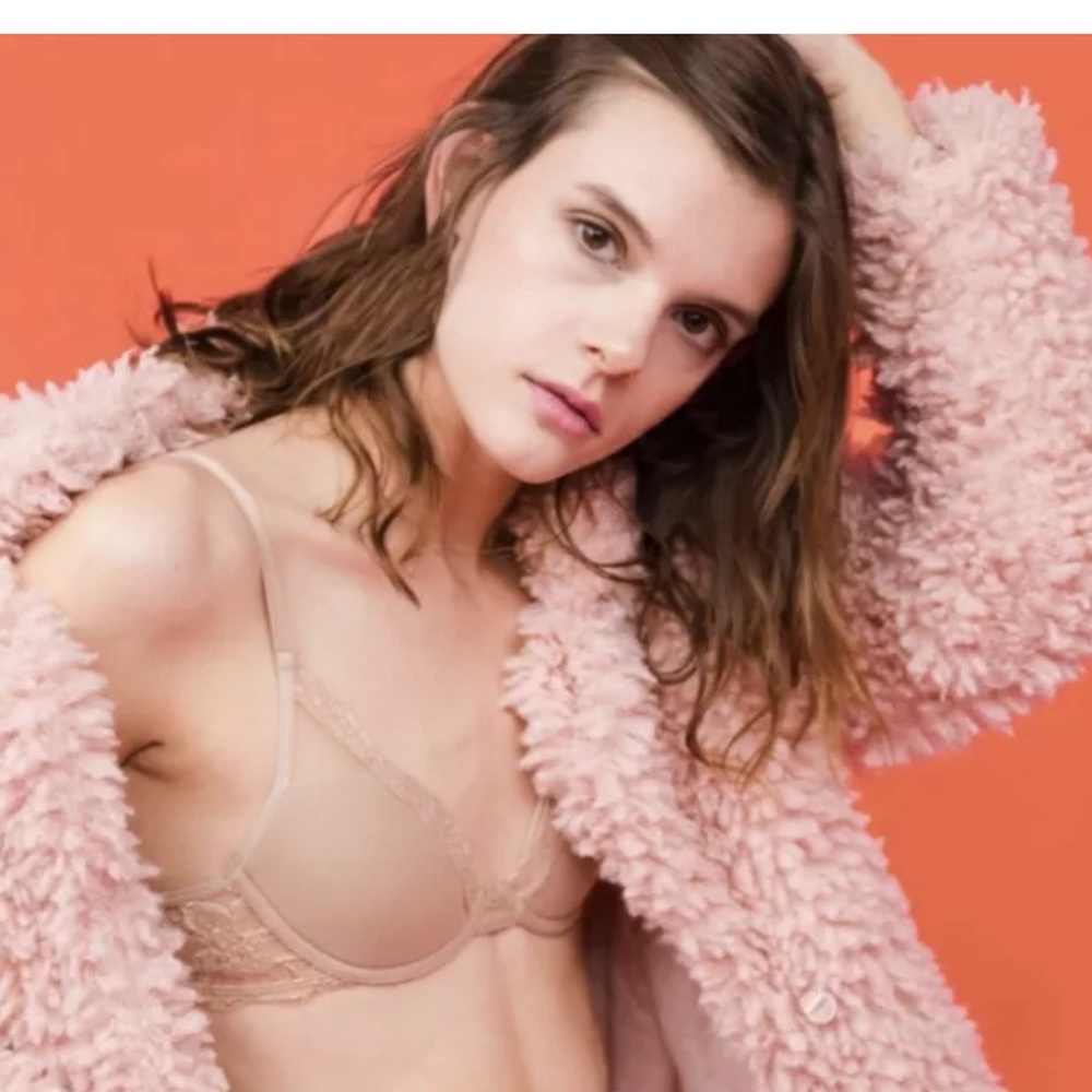 NWT Pepper Black Laidback Lace Padded Underwire T-Shirt Bra 38B BEIGE